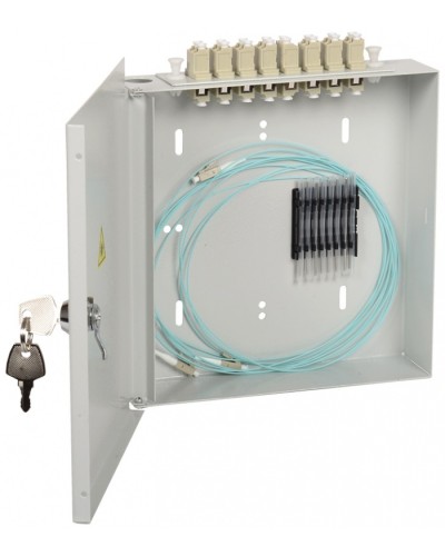 Кросс укомплектованный настенный LC (duplex) 8 портов (OM3) ITK FOBX8-N-8LCUD03 в Хабаровске Кросс оптический Pintop.ru