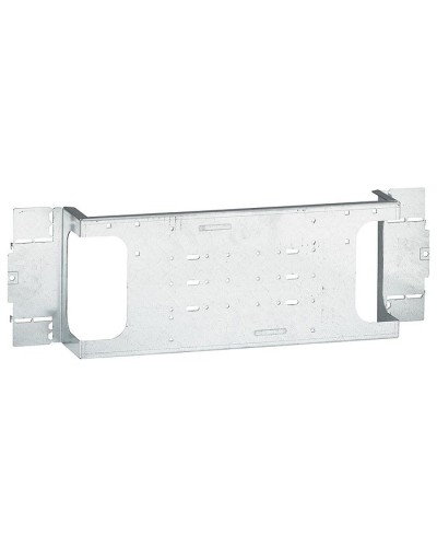 Пластина монтажная Legrand 020617 в Хабаровске Аксессуары для стоек и шкафов Pintop.ru