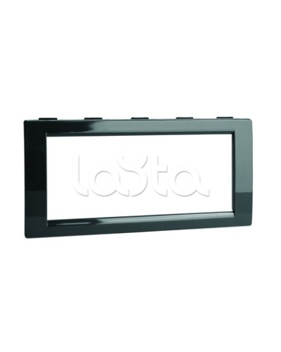 Рамка универсальная на 4 модуля, цвет чёрный DKC F00013B в Хабаровске Аксессуары для стоек и шкафов Pintop.ru