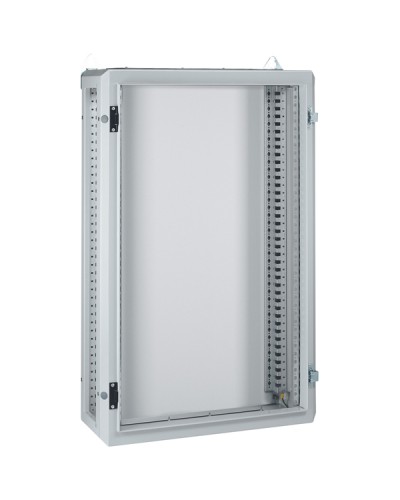 Шкаф распределительный Legrand 020452 в Хабаровске Щиты электрические Pintop.ru