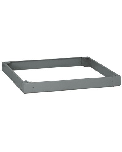 Цоколь Legrand 020511 в Хабаровске Цоколи для шкафов и стоек Pintop.ru