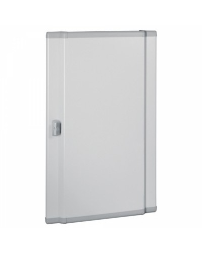 Дверь изогнутая металлическая Legrand 020557 в Хабаровске Аксессуары для стоек и шкафов Pintop.ru