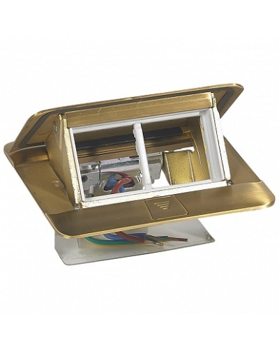 Блок розеточный выдвижной Legrand 054017 в Хабаровске Блоки розеток Pintop.ru