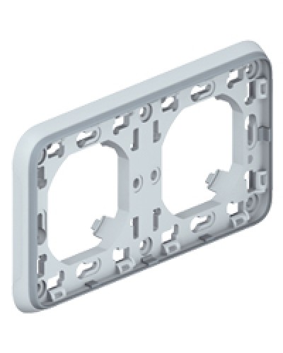 Рамка с суппортом для встроенного монтажа Plexo Legrand 069683 в Хабаровске Аксессуары для кабель-канала Pintop.ru