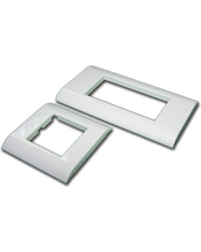 Накладка пластиковая TWT-FR45x90 в Хабаровске Аксессуары для стоек и шкафов Pintop.ru